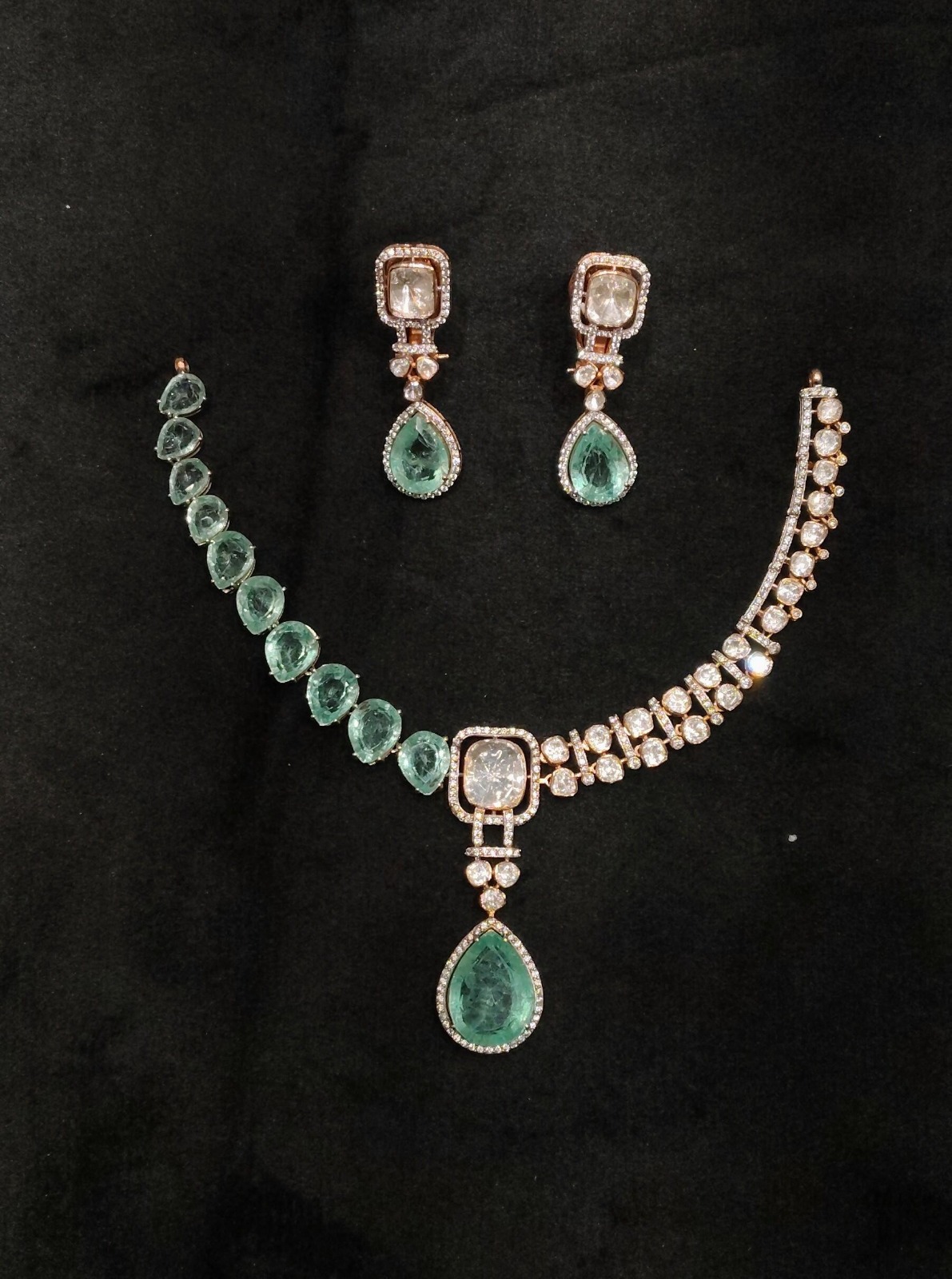 Zevaa Jewellery Set 1